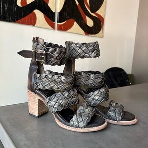 Braided Leather Heeled Sandals - Black